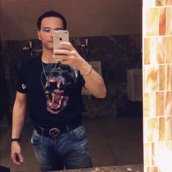 Meet your Posher, Amir - Picture 1 of 1